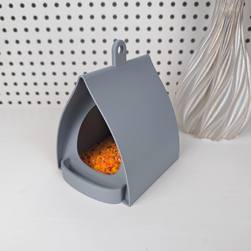 耐久性のあるプラスチック製吊り下げ式バードフィーダー、モダン - Gardening Tools Toolstation のレビューと価格